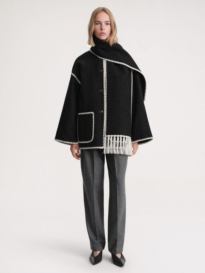 Modische Damenjacke mit elegantem Schal für außergewöhnlichen Komfort und einen raffinierten Look