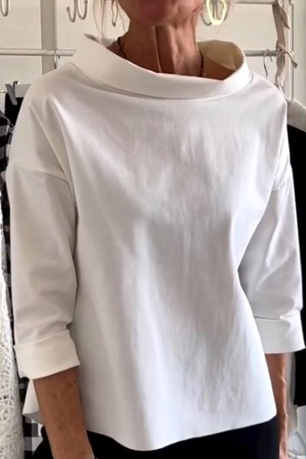 Modisches Damentop mit elegantem Stehkragen - perfekt für jede Gelegenheit