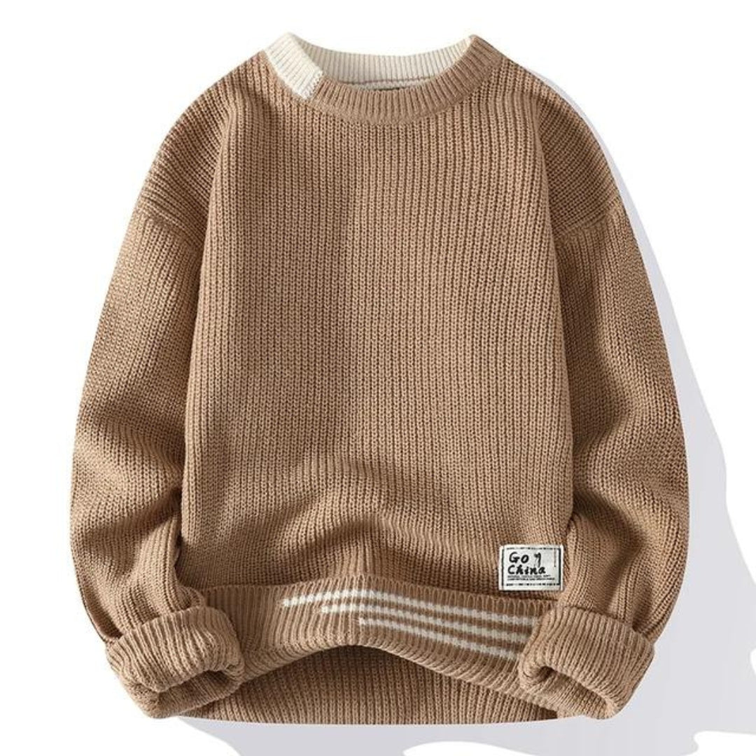 Modischer und bequemer Herrenstrickpullover - perfekt für kühle Tage