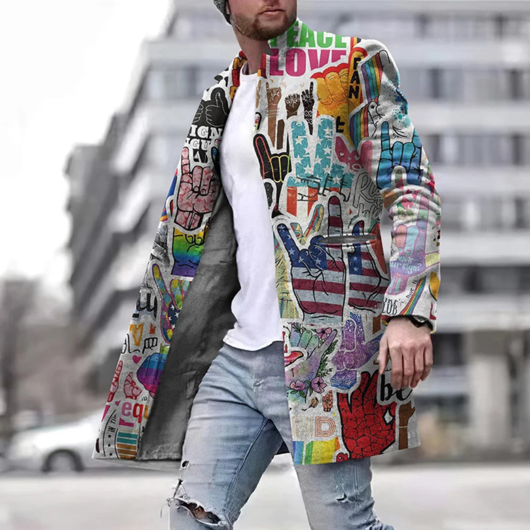 Stylischer langer Herrenmantel von Franco mit auffälliger Grafik