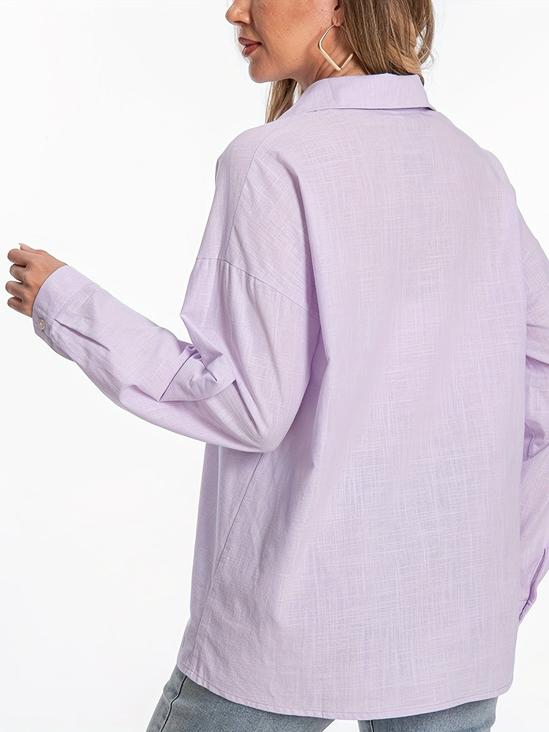 Stylowa damska koszula z długim rękawem – elegancki i swobodny look na każdą okazję