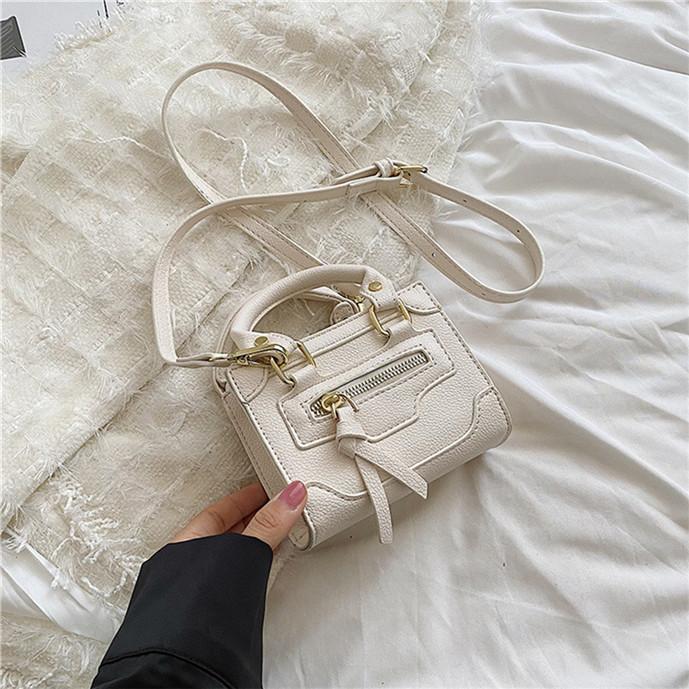 Naomi | Stylowa i elegancka mini saszetka de Luxe dla wyjątkowego wyglądu