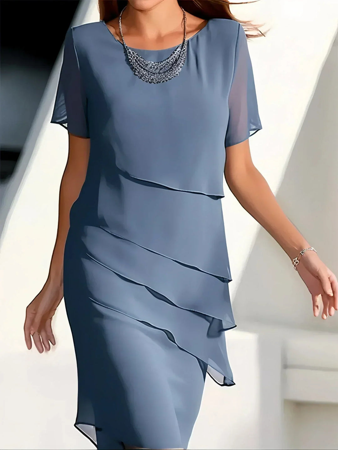 Das raffinierte Antonella™ Lagenkleid - zeitlose Eleganz