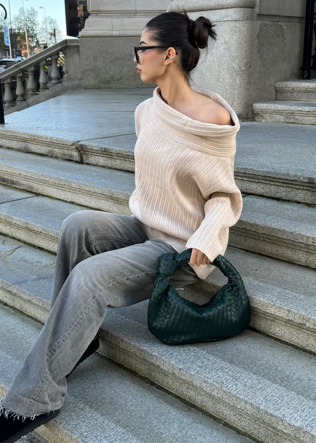 Vivianna | Stylowa i elegancka torba na ramię w głębokim odcieniu fiołkowego
