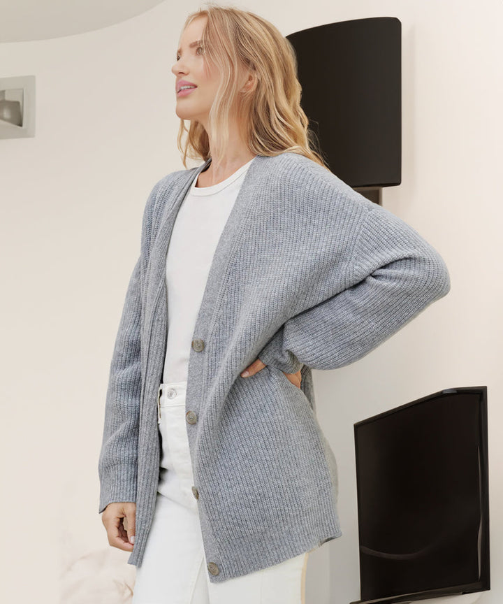 Stilvolle Damenstrickjacke für mehr Eleganz und Klasse