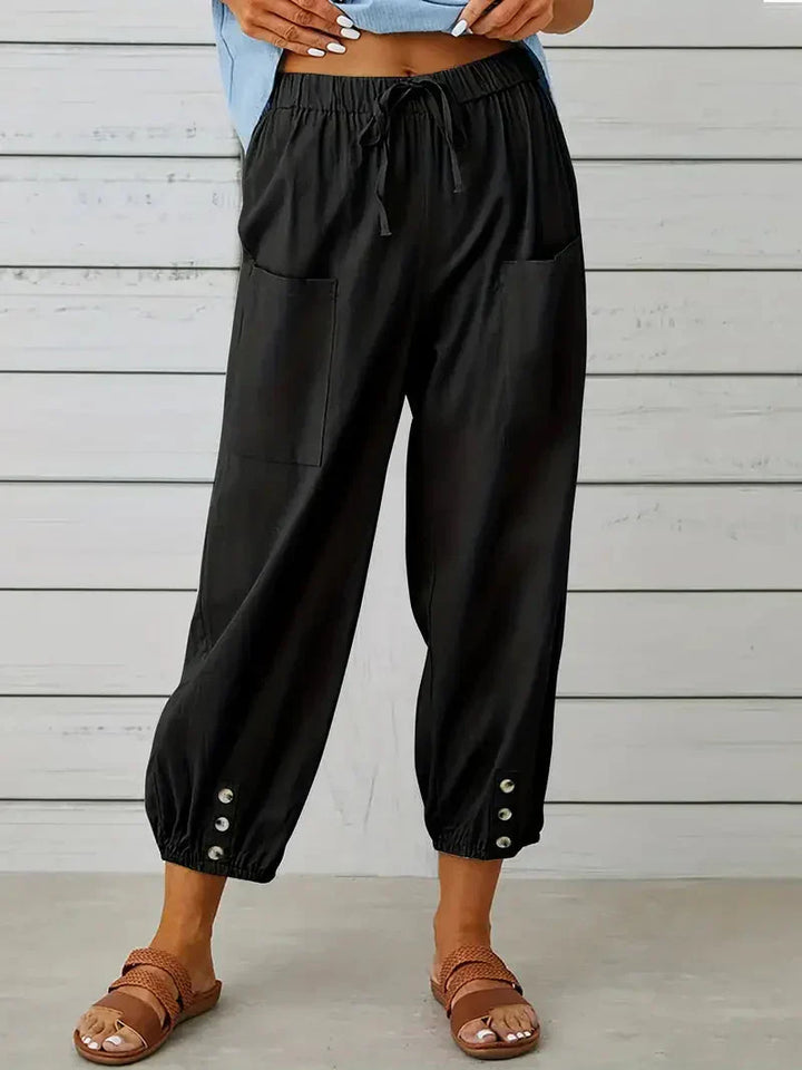 Modne letnie spodnie damskie zapewniające komfort i stylowy wygląd na gorące dni