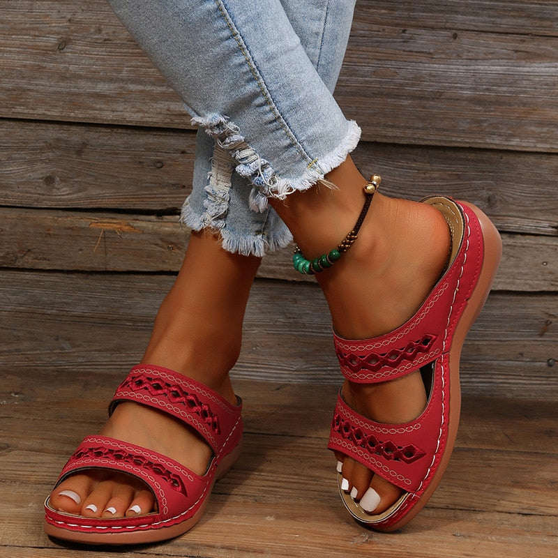 Schicke Damen-Sandalen für elegante Sommeroutfits