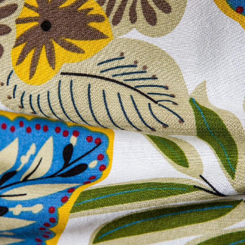 Stylisches Herren-Sommerhemd mit modischem Druck