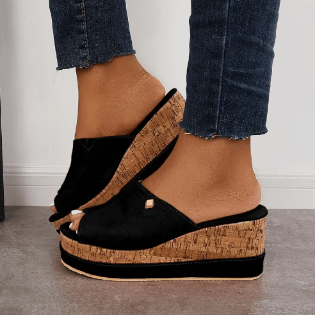 Francesca™ - Eleganckie sandały na koturnie zapewniające niezrównany komfort