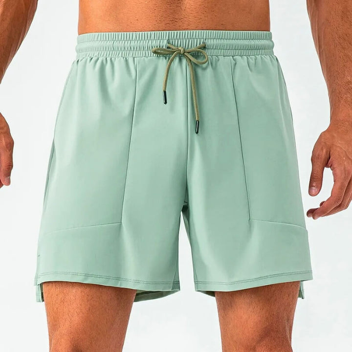 Stylische Nylonshorts für Männer in verschiedenen Farben - der perfekte Sommerlook