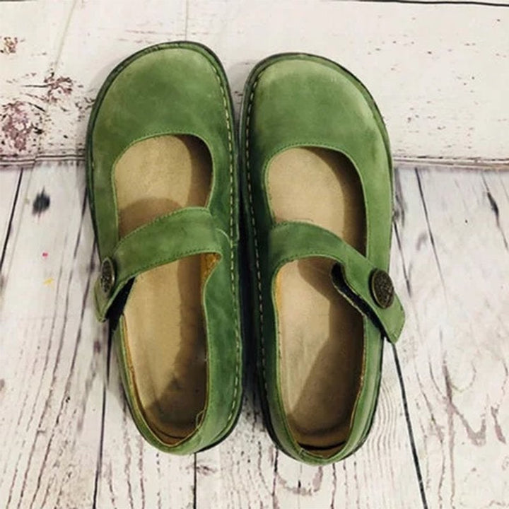 Elegante Damenschuhe mit auffälligen Verzierungen - perfekt für jeden Anlass