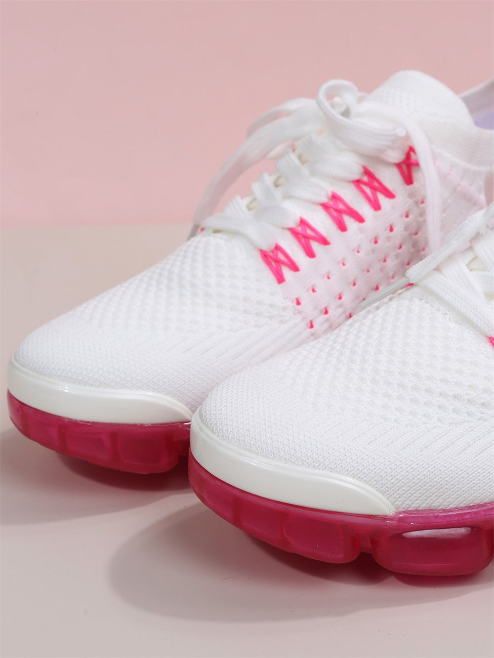 Elegante und bequeme Sportschuhe für Frauen - eine Kombination aus Stil und Komfort für den Alltag