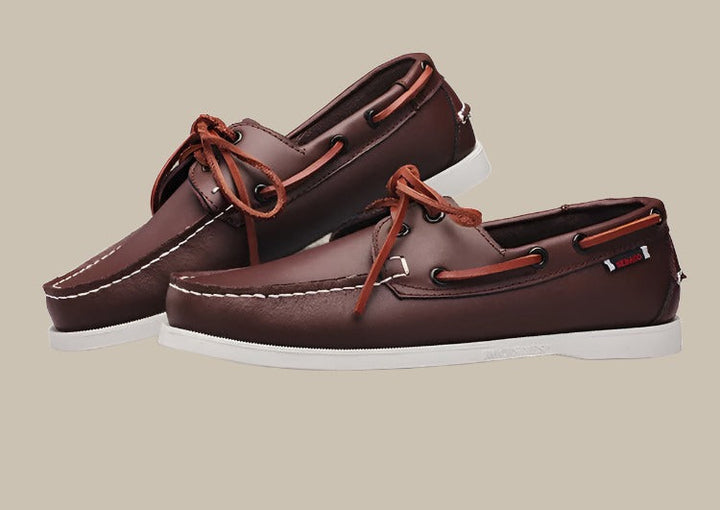 Elegante Herren-Slipper mit Schnürsenkeln und einer äußerst bequemen, ergonomischen Sohle