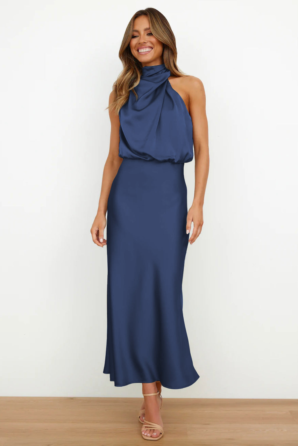 Maria™ - Stylowa satynowa sukienka bez rękawów z eleganckim żółwim dekoltem