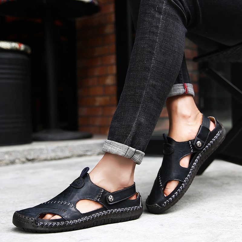 Elegante und bequeme Herrensandalen aus atmungsaktivem Leder für ganztägigen Komfort
