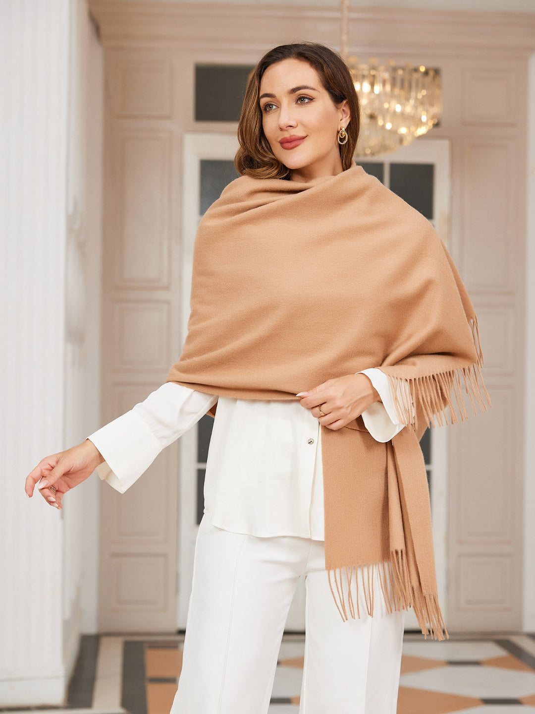 Adalyn | Ekskluzywny, elegancki wełniany szal dodający szyku i stylu