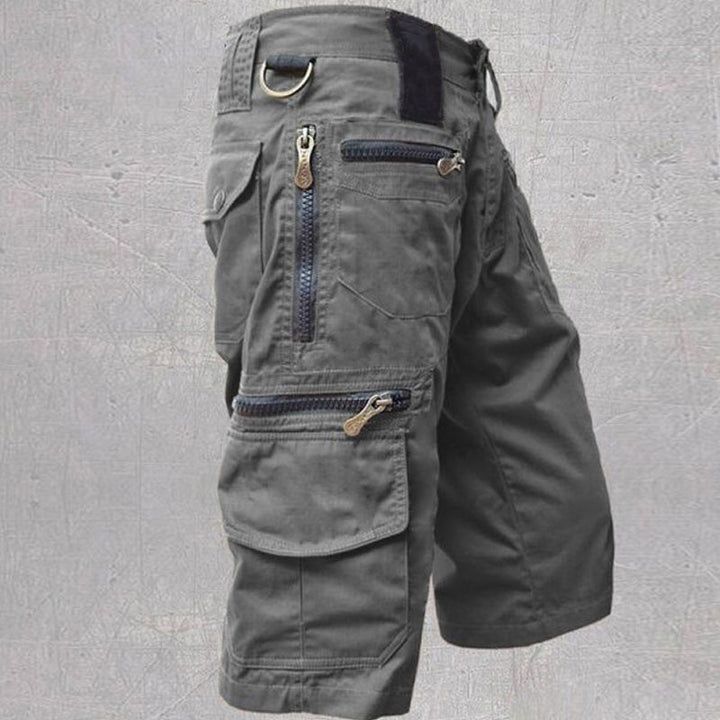 Die Armani™ Explorer Cargo Shorts für Herren - perfekt für urbane und Outdoor-Abenteuer!