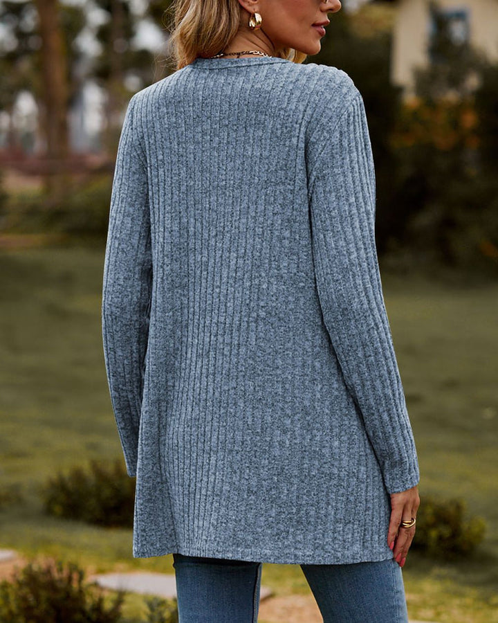 Modische langärmelige Damenstrickjacke - perfekt für jede Gelegenheit