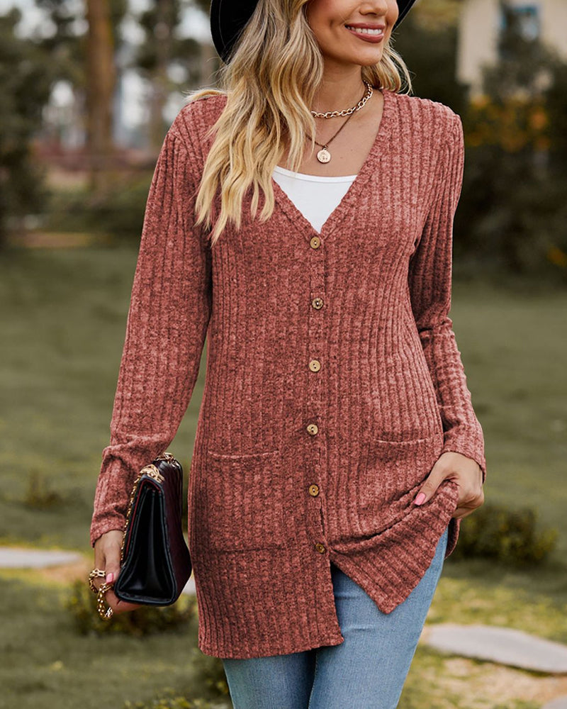Modische langärmelige Damenstrickjacke - perfekt für jede Gelegenheit