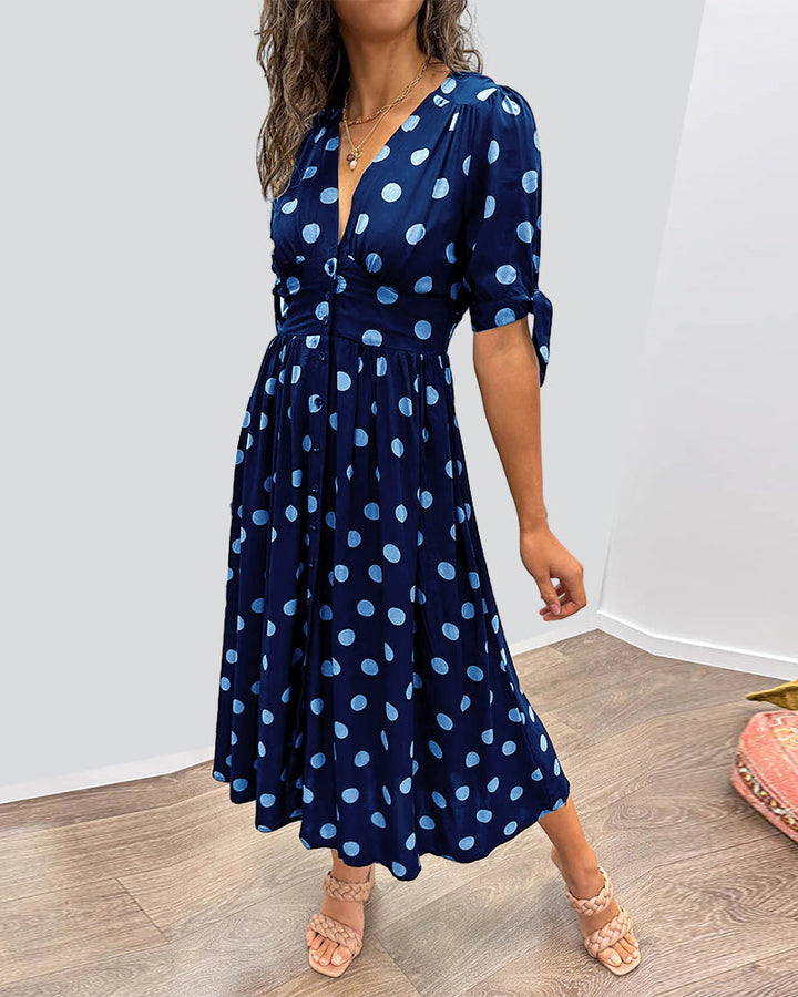 Mia™ gepunktetes Kleid mit gewagtem, tiefem Ausschnitt - außergewöhnliche Eleganz und einzigartiger Stil!