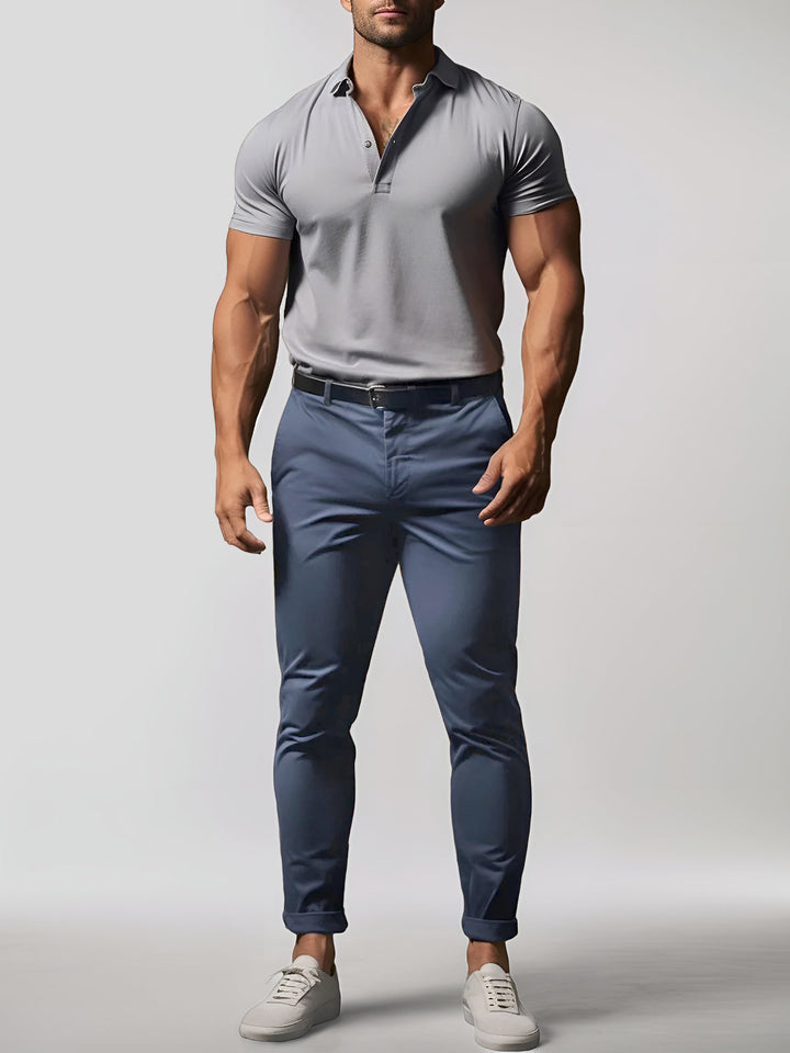 Hochwertige Chino-Hose für Herren aus einer dehnbaren, pflegeleichten Baumwollmischung - idealer Komfort und Stil