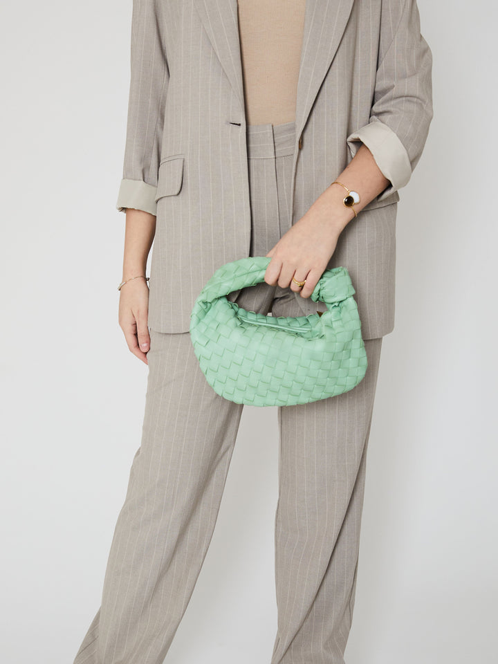Vita | Stilvolle und elegante Stoffhandtasche in einem frischen Mintton