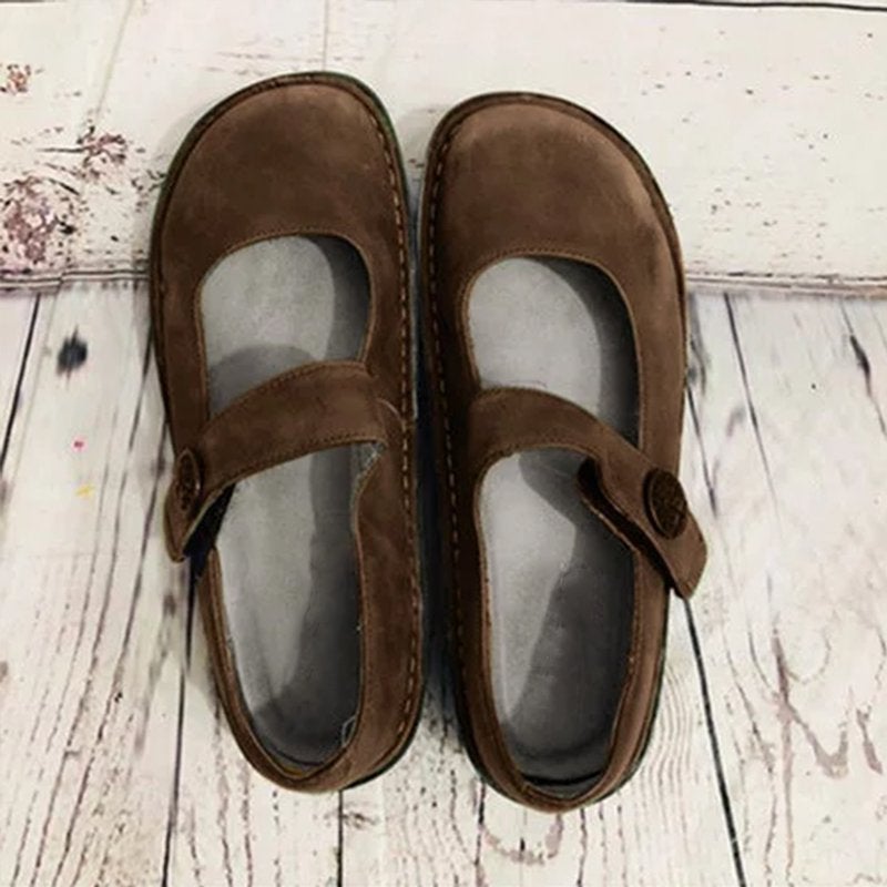 Elegante Damenschuhe mit auffälligen Verzierungen - perfekt für jeden Anlass