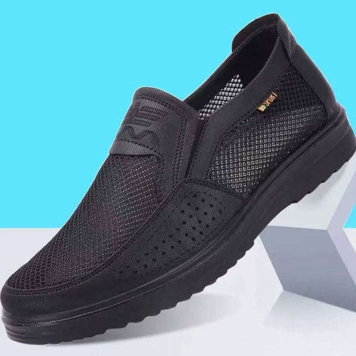 Elegante und bequeme Herren-Slipper aus atmungsaktivem Leder, ideal für den täglichen Gebrauch
