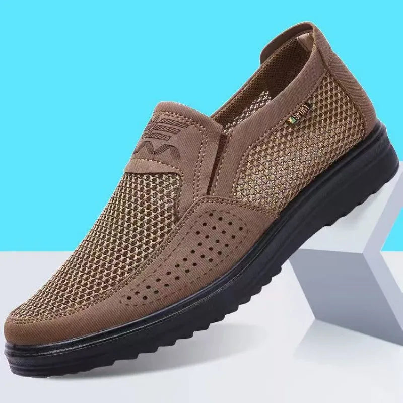 Elegante und bequeme Herren-Slipper aus atmungsaktivem Leder, ideal für den täglichen Gebrauch