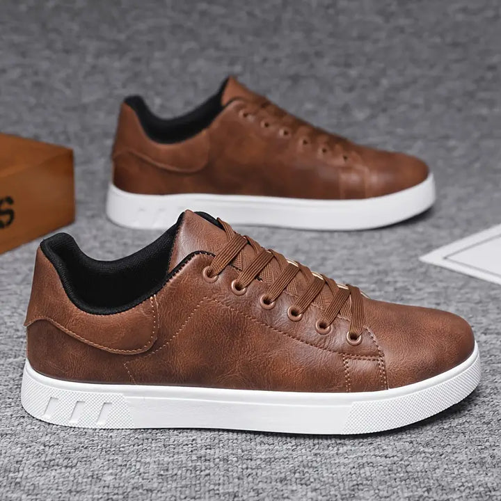 Bequeme Herrenschnürschuhe mit weicher Sohle für ganztägigen Komfort