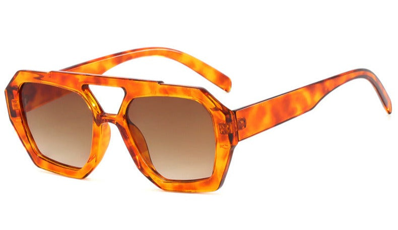 Mikka | Trendy Geometrische Zonnebril voor een Stijlvolle Look