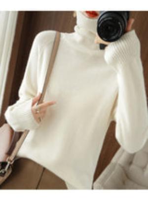Eleganter Damen-Rollkragenpullover für winterliche Anlässe