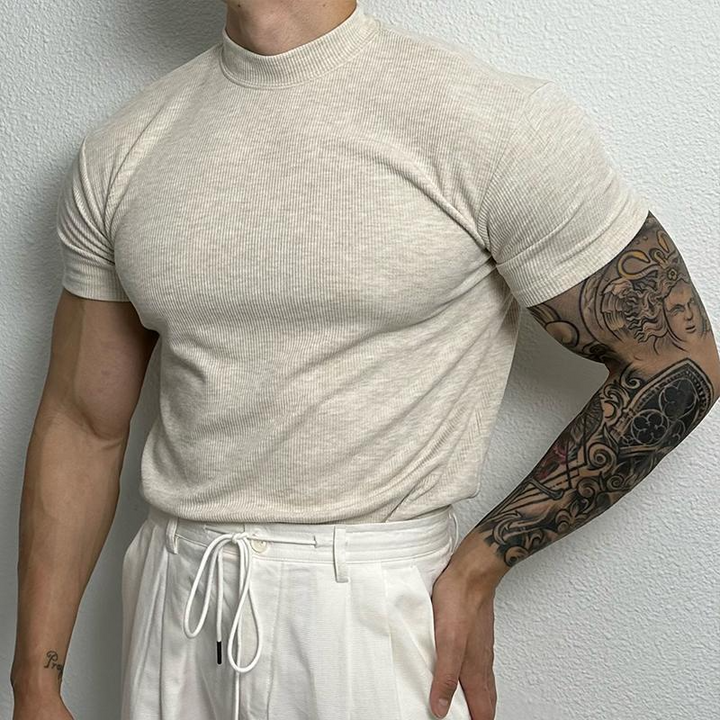 Heinrich | Modny prążkowany T-shirt z elegancką stójką dla swobodnego stylu