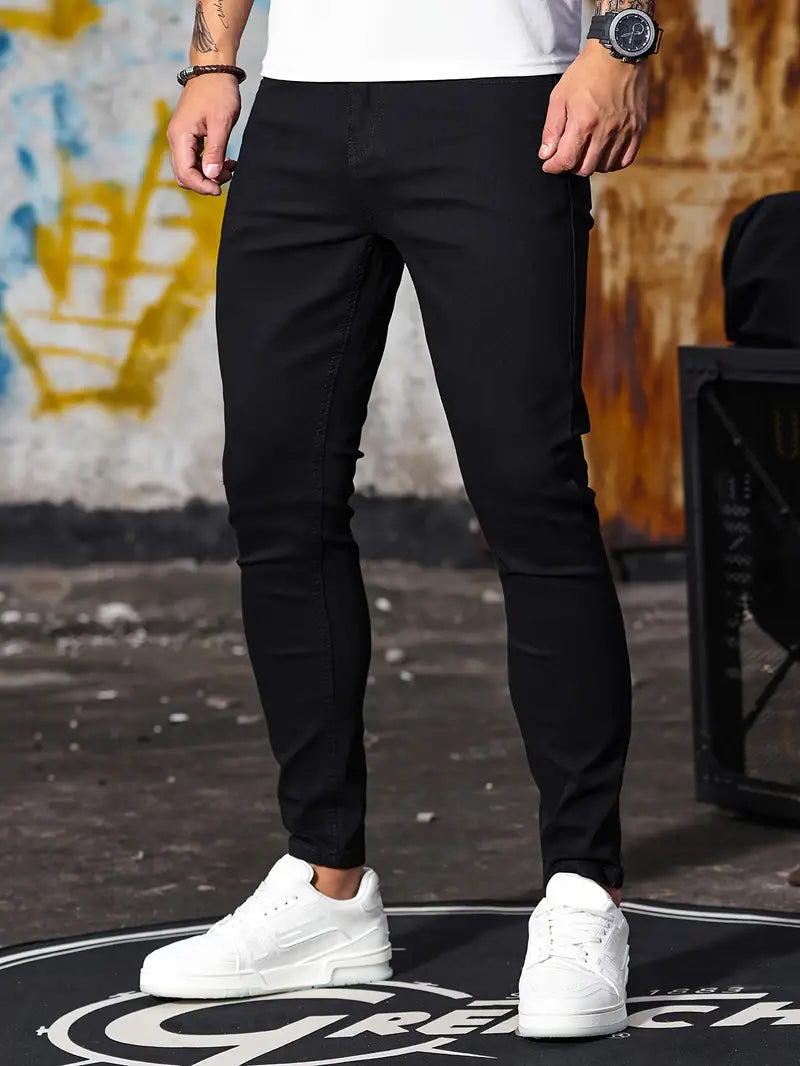 Stylische Herren-Skinny-Jeans aus mittelschwerem Stretch-Denim - garantierter Komfort und modischer Look