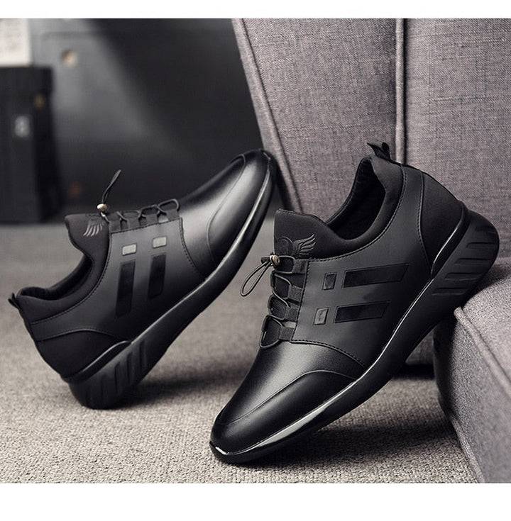 Bequeme und luxuriöse orthopädische Herrenschuhe aus Naturleder für optimalen Halt und Stil