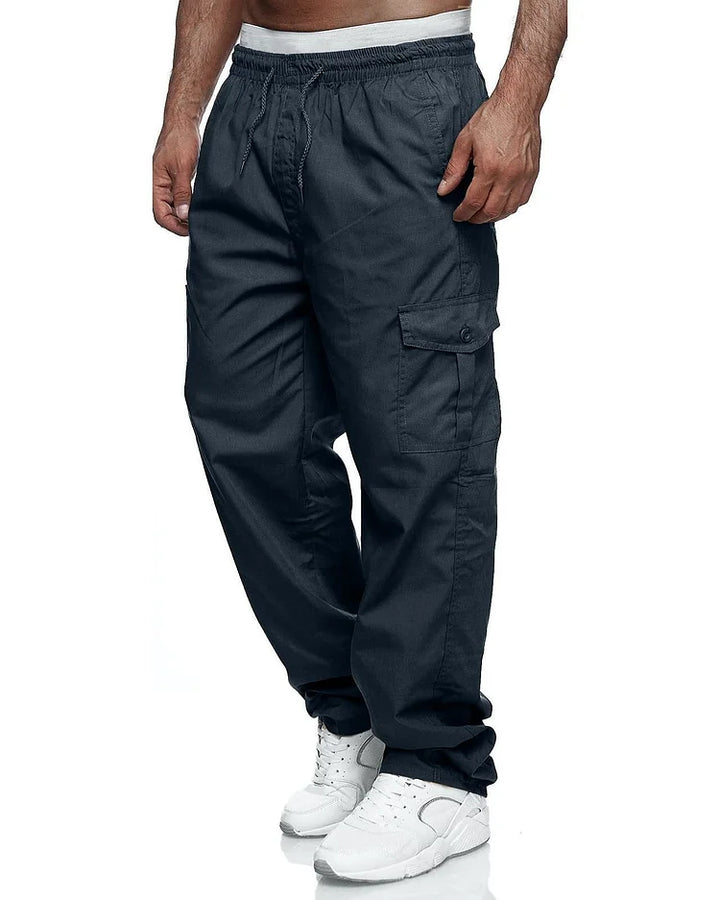 Bequeme und strapazierfähige Herrenhose mit praktischen Taschen - ideal für Outdoor-Abenteuer