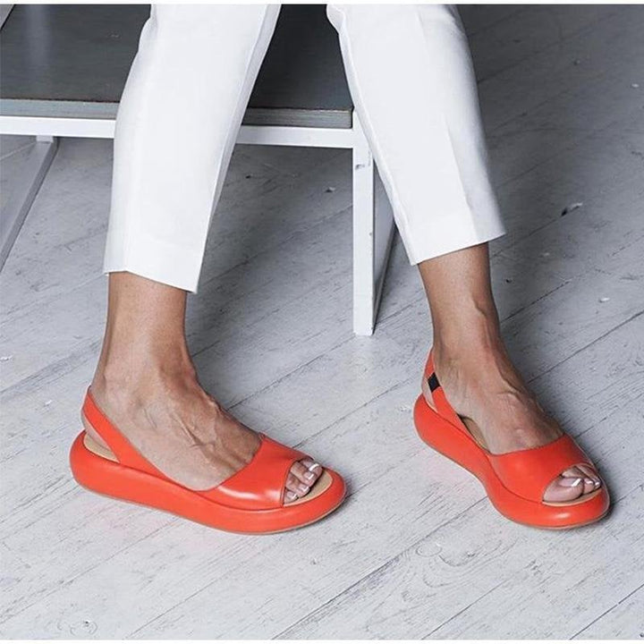 Stilvolle und bequeme offene Plateausandalen für Damen für einen eleganten Look