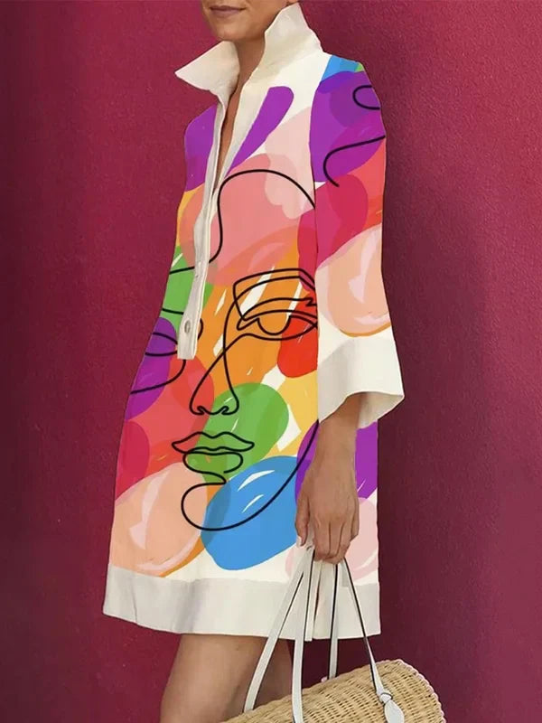 Elegantes Damen-Minikleid mit modischem Print - perfekt für jeden Anlass