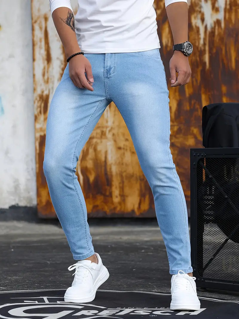 Stylische Herren-Skinny-Jeans aus mittelschwerem Stretch-Denim - garantierter Komfort und modischer Look