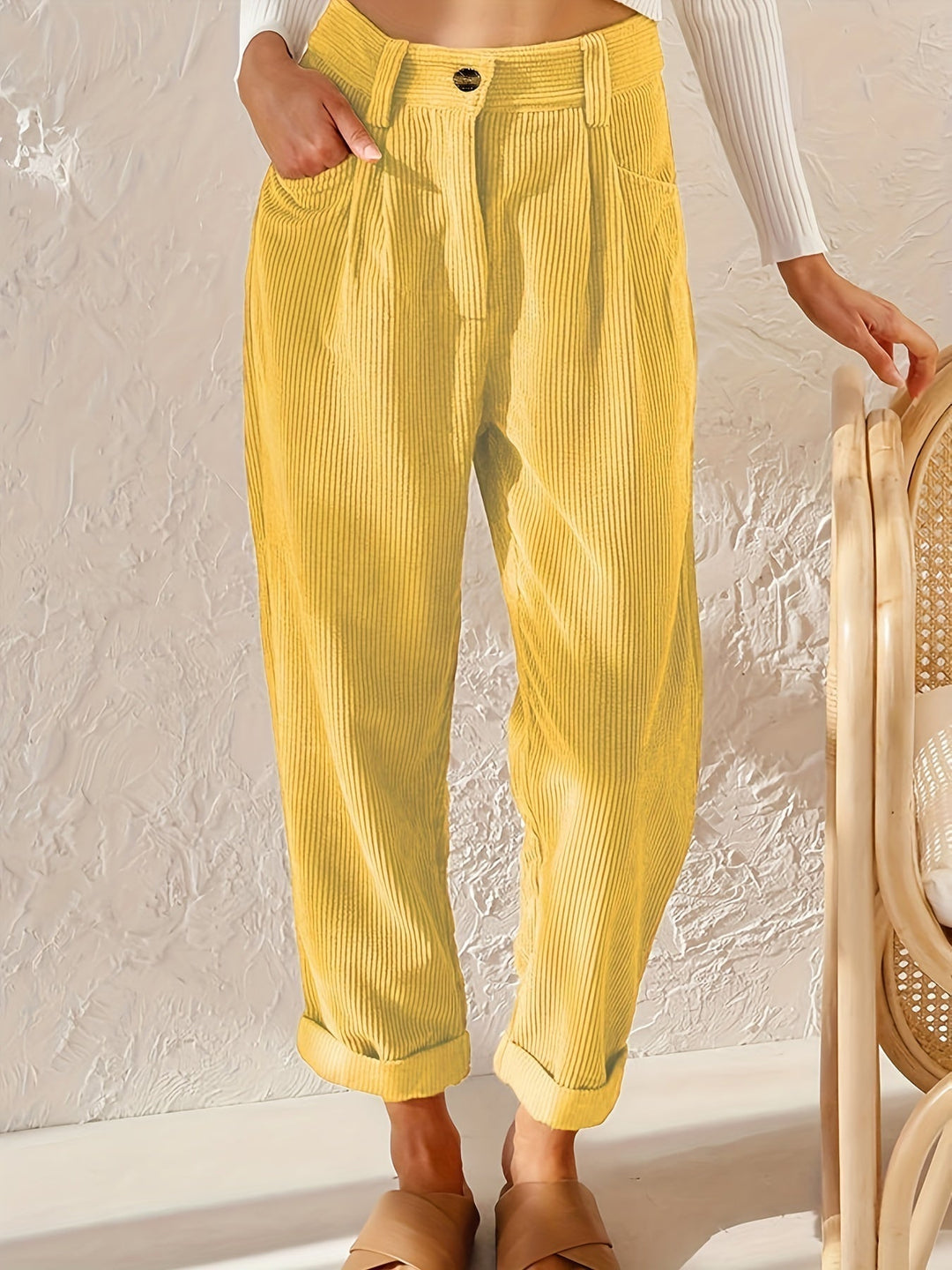 Elegante Damenhose mit hoher Taille für einen modischen und anspruchsvollen Look