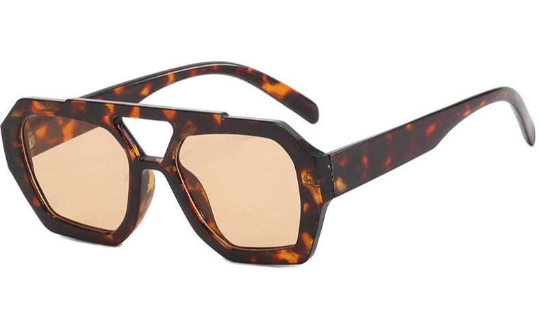 Mikka | Trendy Geometrische Zonnebril voor een Stijlvolle Look