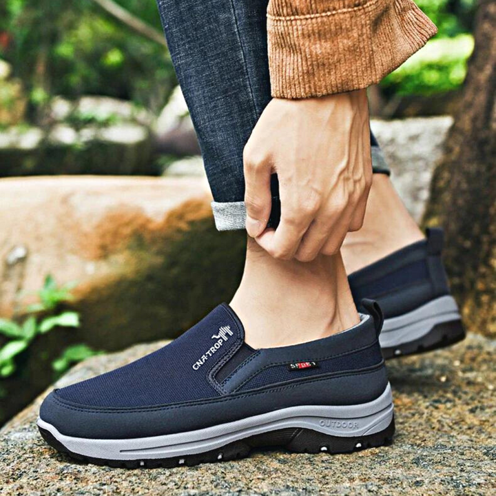 Bequeme und atmungsaktive Wanderschuhe für Männer - ideal für unvergessliche Abenteuer