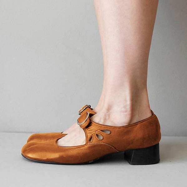 Außergewöhnliche Damensandalen mit modischer Keilschnalle aus luxuriösem Leder
