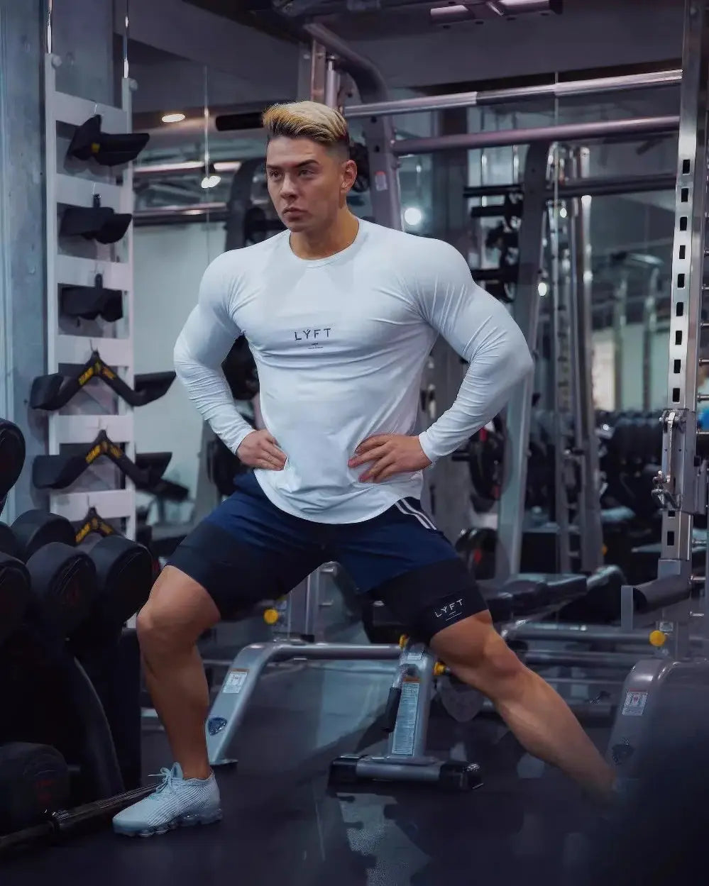 Doppellagige Fitness-Shorts für Männer - ideal für Training und sportliche Aktivitäten