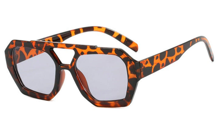 Mikka | Trendy Geometrische Zonnebril voor een Stijlvolle Look