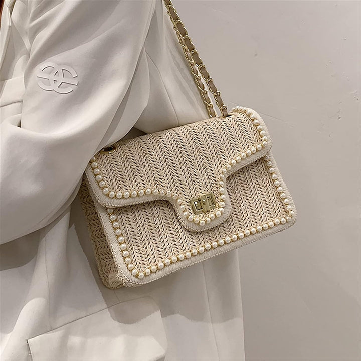 Baili Luxe Rieten Schoudertas met Elegant Pareldetails for a Stijlvolle Look