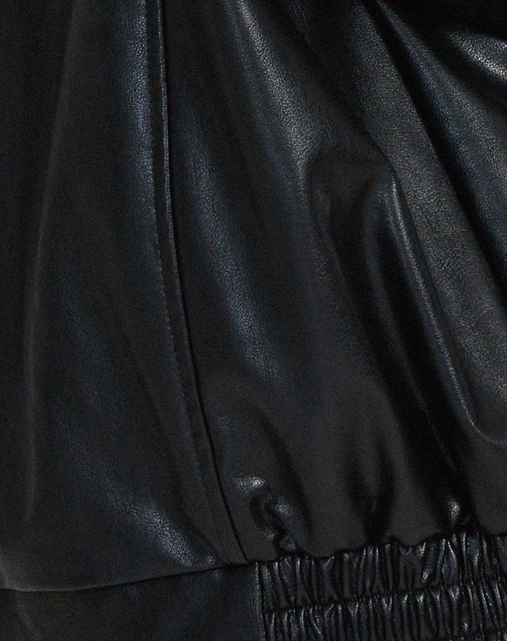 Elegante Damenlederjacke - Stil und Raffinesse in einem