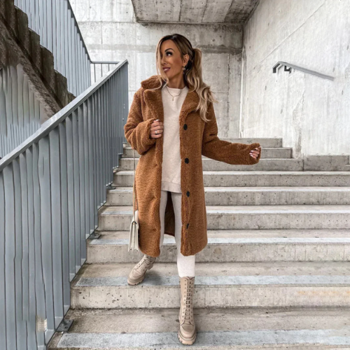 Modischer Damenplüschmantel für außergewöhnlichen Wärmekomfort und einen eleganten Look