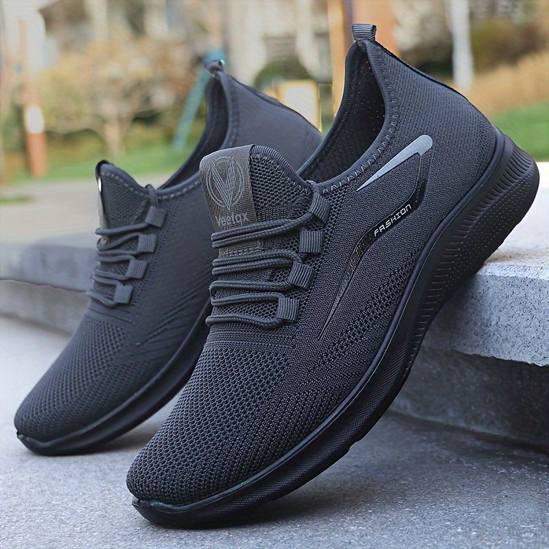 Modische schwarze Herren-Slipper mit bequemer ergonomischer Sohle