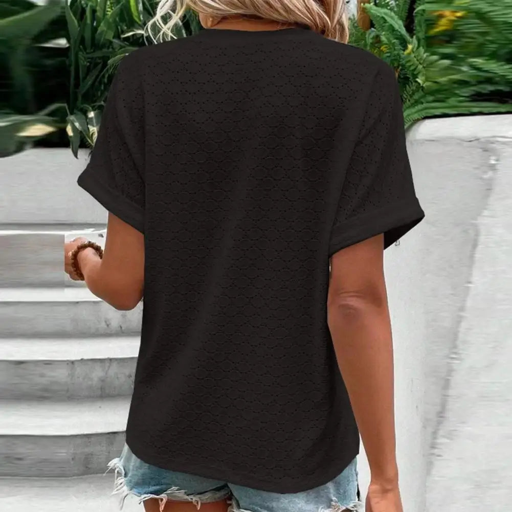 Modisches Damen-Top mit spitzem Ausschnitt für einen eleganten und modischen Look